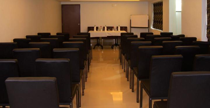 Super Townhouse Malabar Illam Otel Kochi Dış mekan fotoğraf